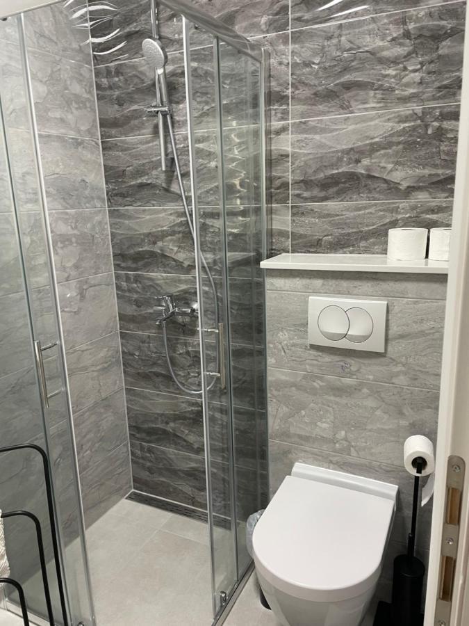 Apartments Miriam Srima Vodice Zewnętrze zdjęcie