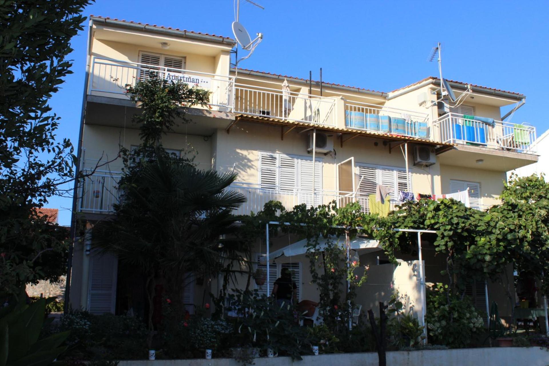 Apartments Miriam Srima Vodice Zewnętrze zdjęcie