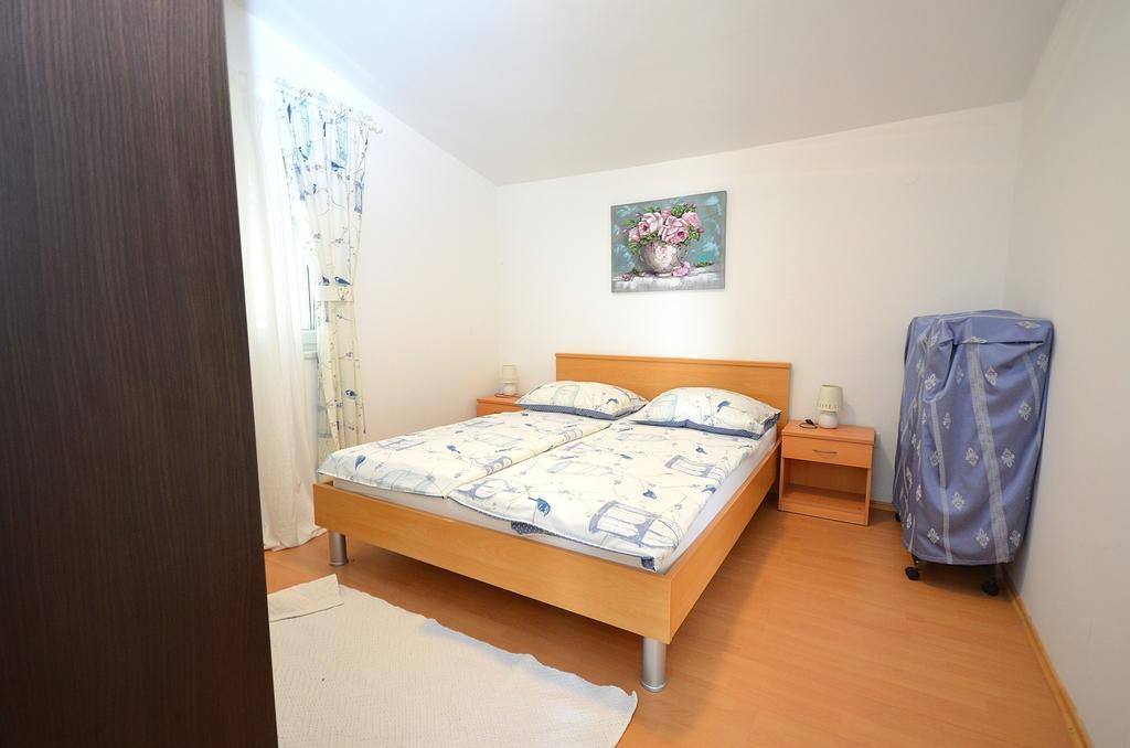 Apartments Miriam Srima Vodice Zewnętrze zdjęcie